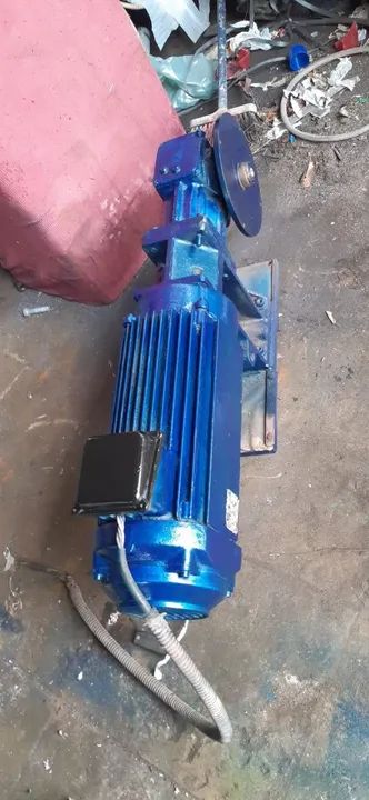 Vende se um motor camaleáo weg 10 cv rot 3.575  - Foto 4