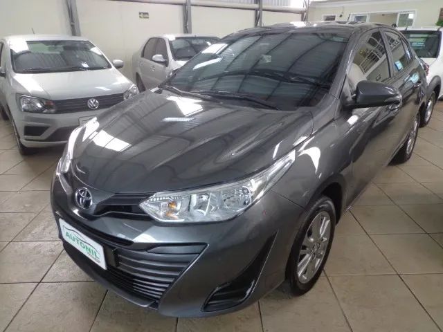 Yaris Sedan 1.5, 2021, Automatico, hiper novo