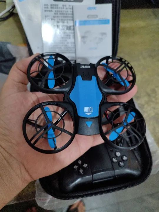 Drone infantil com câmera 3 baterias 4DRC - Foto 4