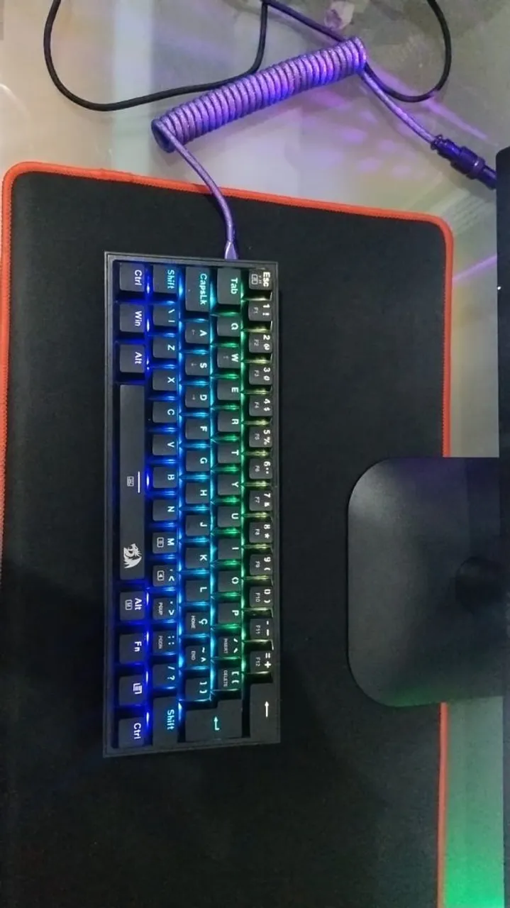 Teclado Gamer Mecânico Redragon 60%