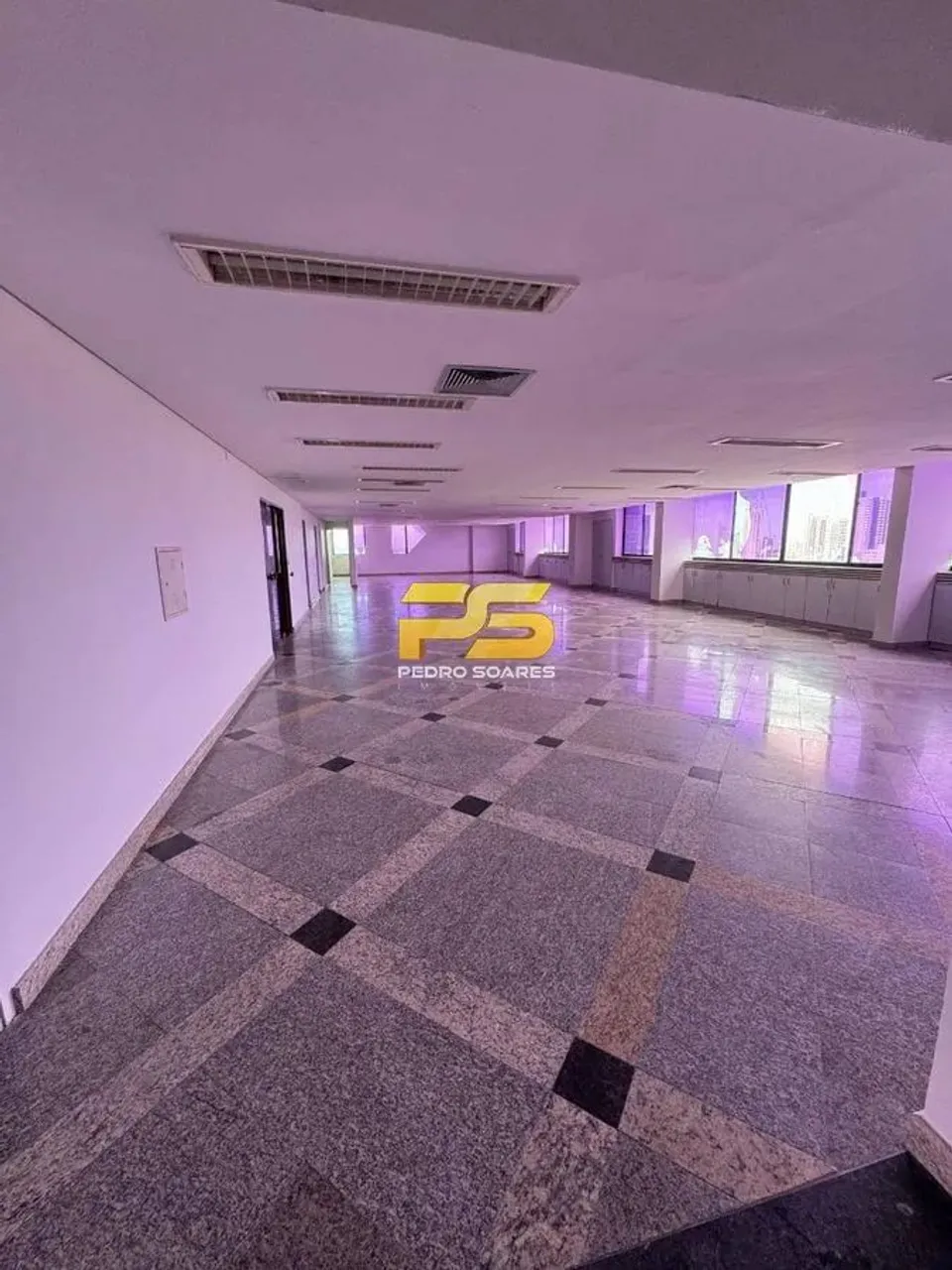 Cobertura para locação no Edifício Empresarial Epitácio Pessoa