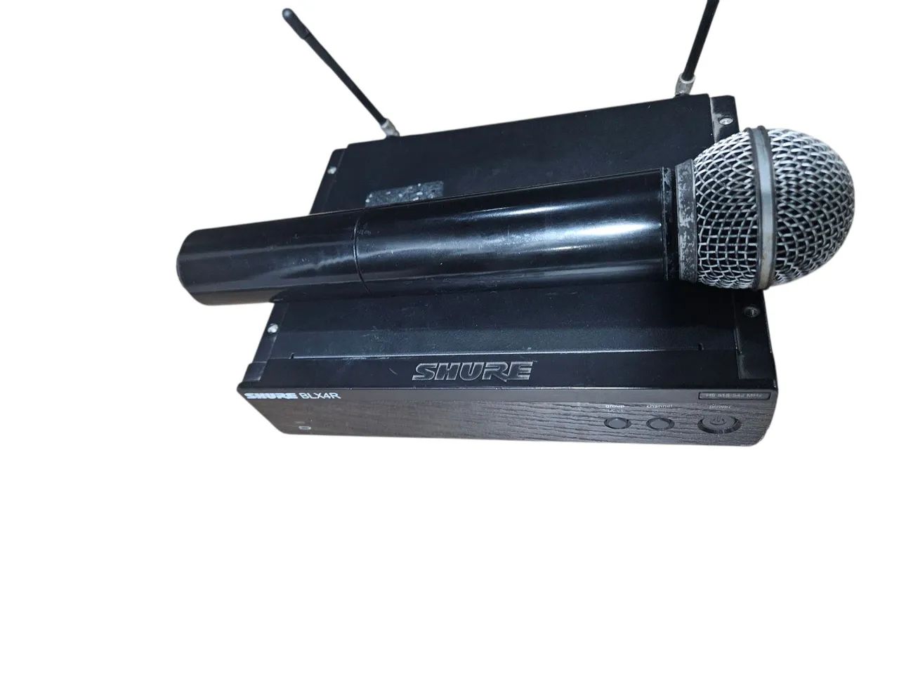 Microfone Shure BLX4R sem fio - Foto 2