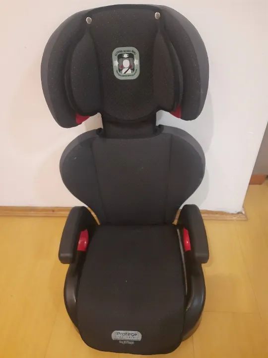 Cadeira Para Auto Protege Preto 15 A 36kg Burigotto (Usado) - Foto 3