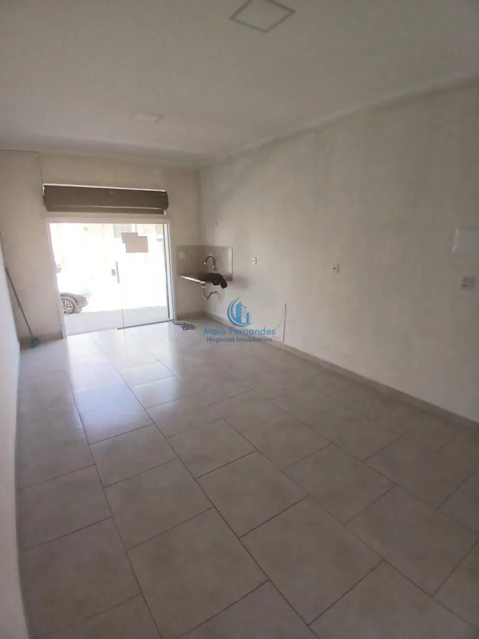 Imóvel Comercial para Alugar em São Lourenço - Excelente Localização no Centro REF: LA013