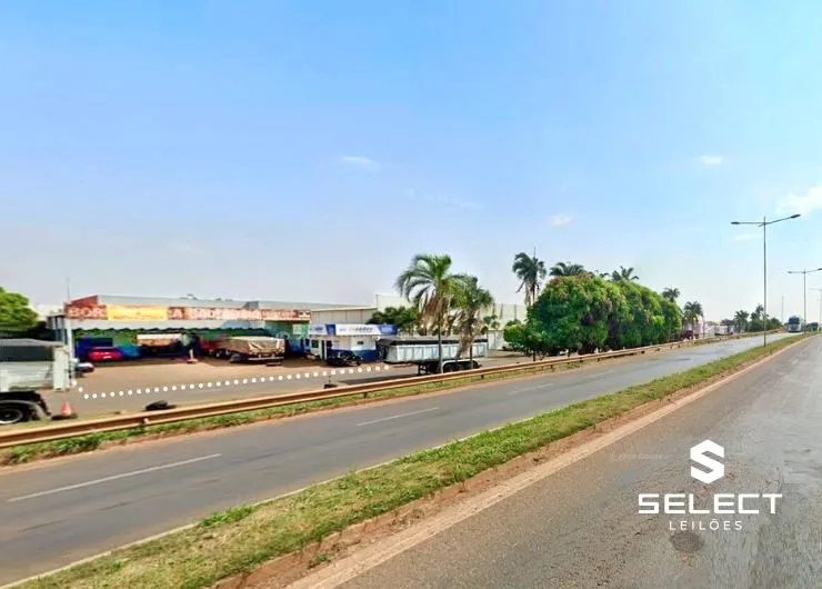 Leilão Judicial - Até 50% de desconto - Comercial com 800m² no Julimar de frente à rodovia