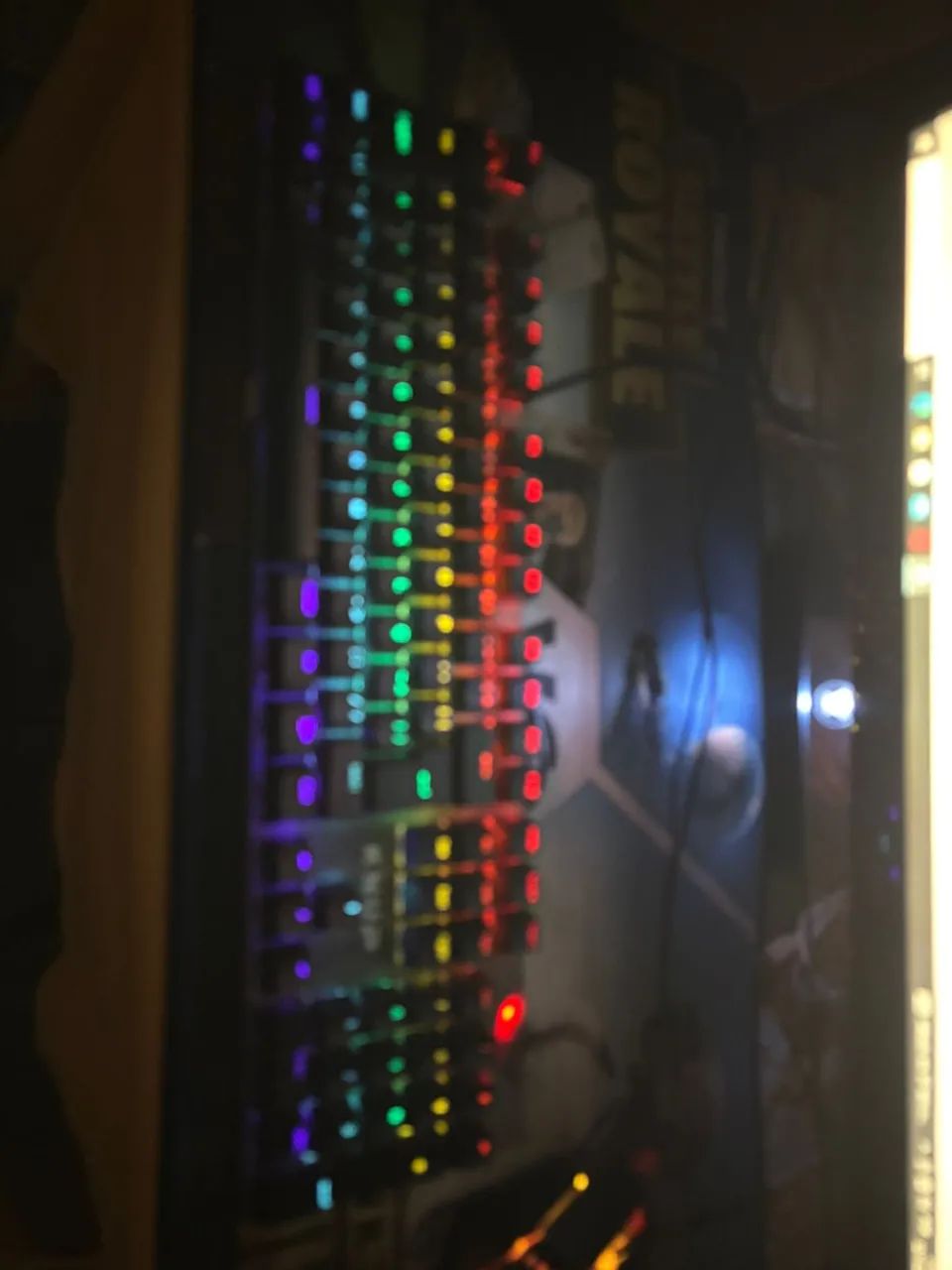 Computer64385506995330124