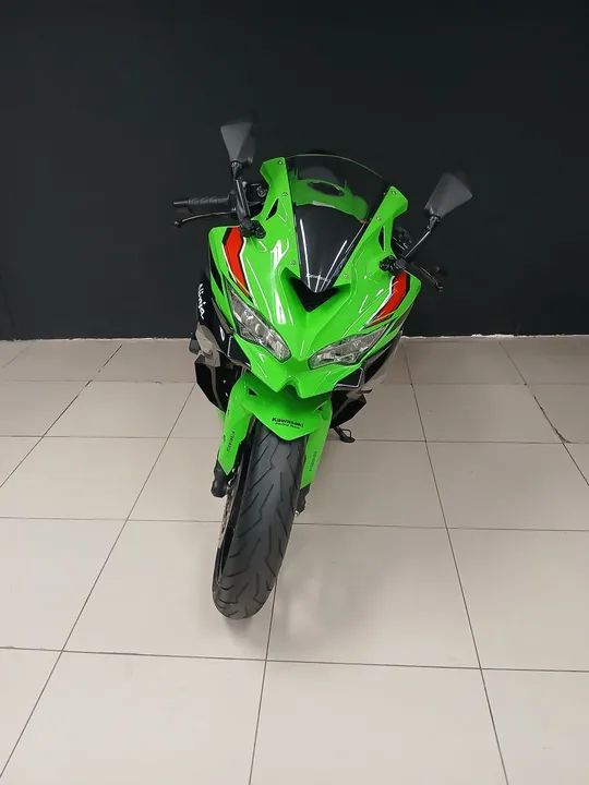 KAWASAKI NINJA ZX-4R 2024 - 1381851951 | OLX