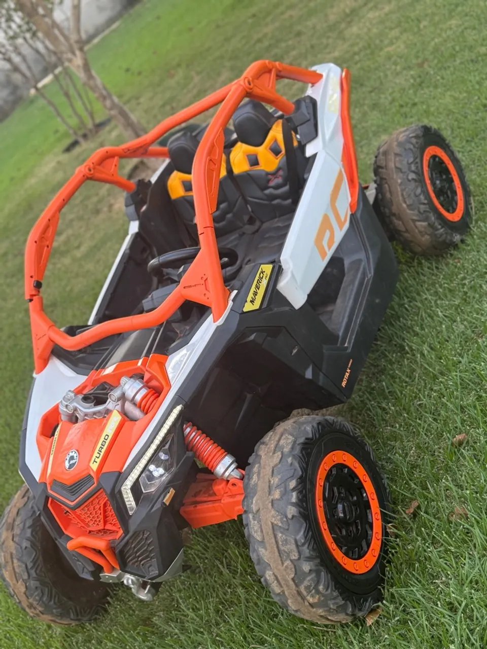 Mini Utv Carro Can Am Maverick Elétrico 12V Infantil