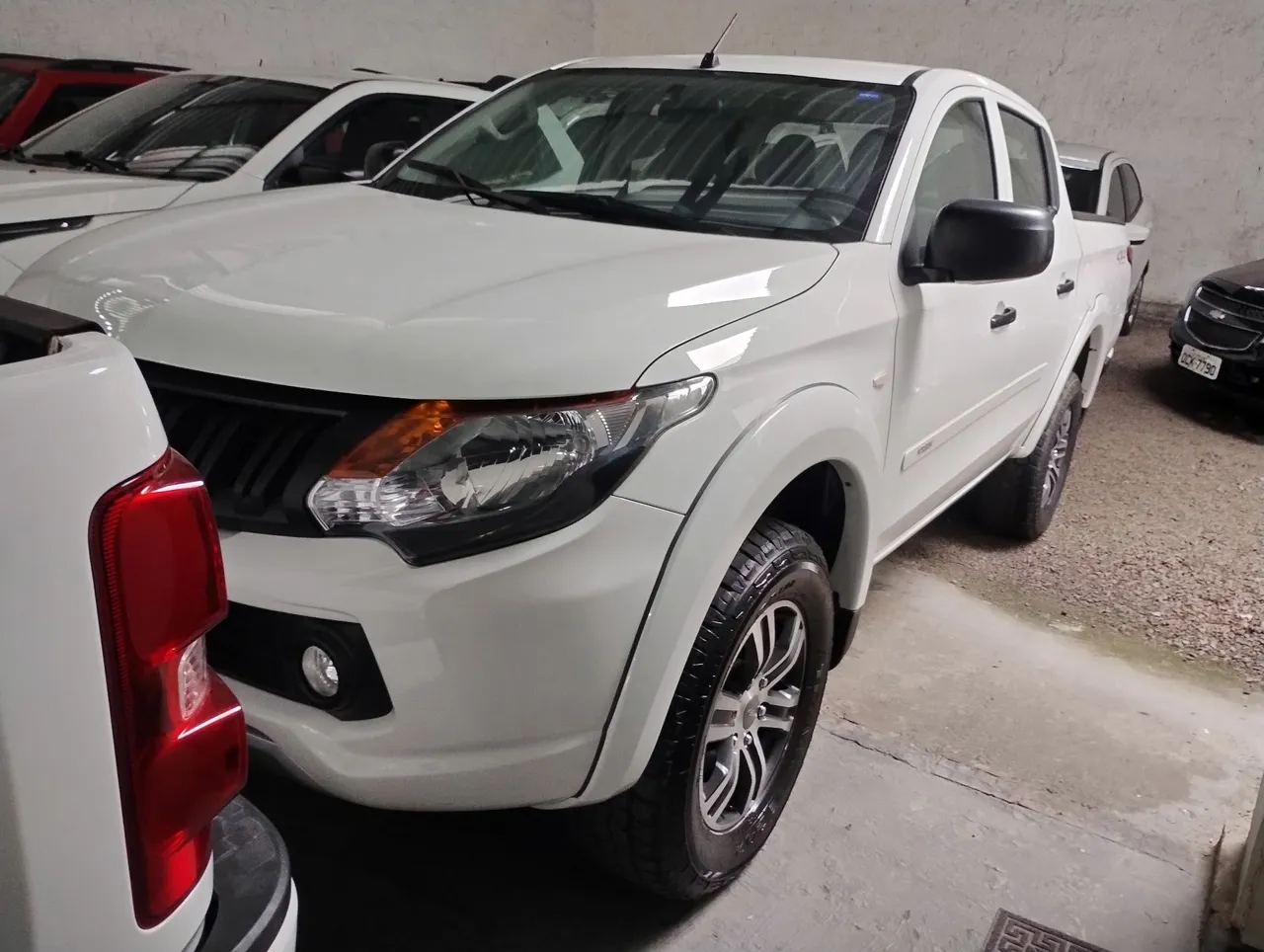 L200 Triton 4x4 2023
