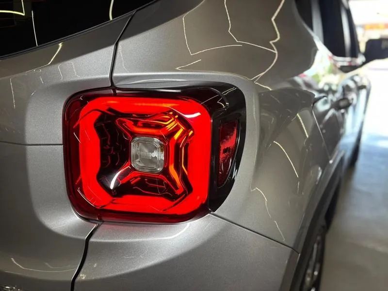 Jeep Renegade Longitude 1.8 4X2 Flex 16V Aut. 2020 - Foto 9