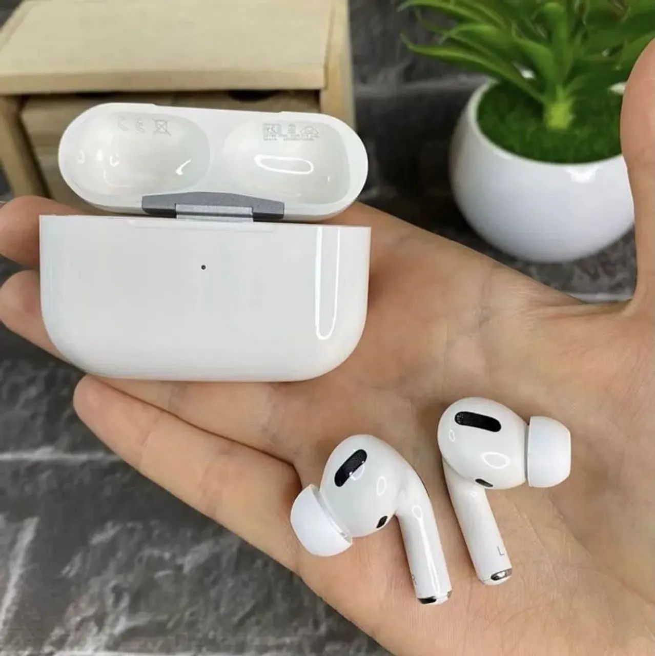 Fone de Ouvido Apple AirPods Pro - Foto 2