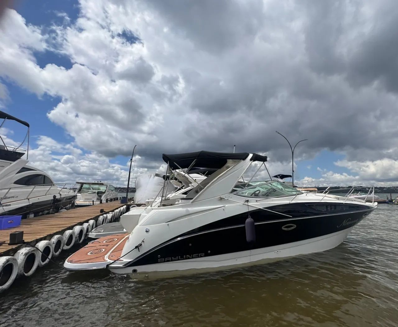 25% lancha Bayliner 310 special edition 