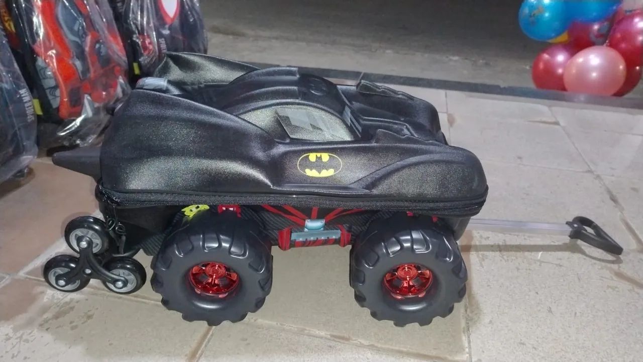 Mala de Viagem Infantil Batman - Rodinhas - Preta - Foto 4