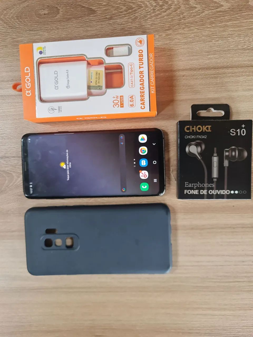 Galaxy S9+ Plus de 128 gigas poucas marcas de uso sem trincos 