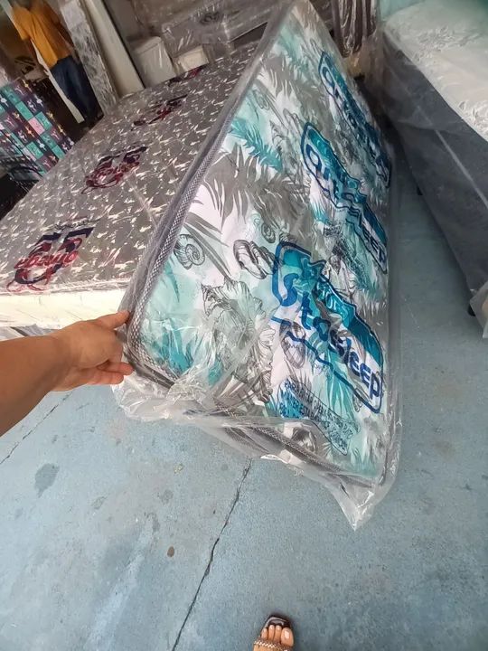 Colchão D20- Novo