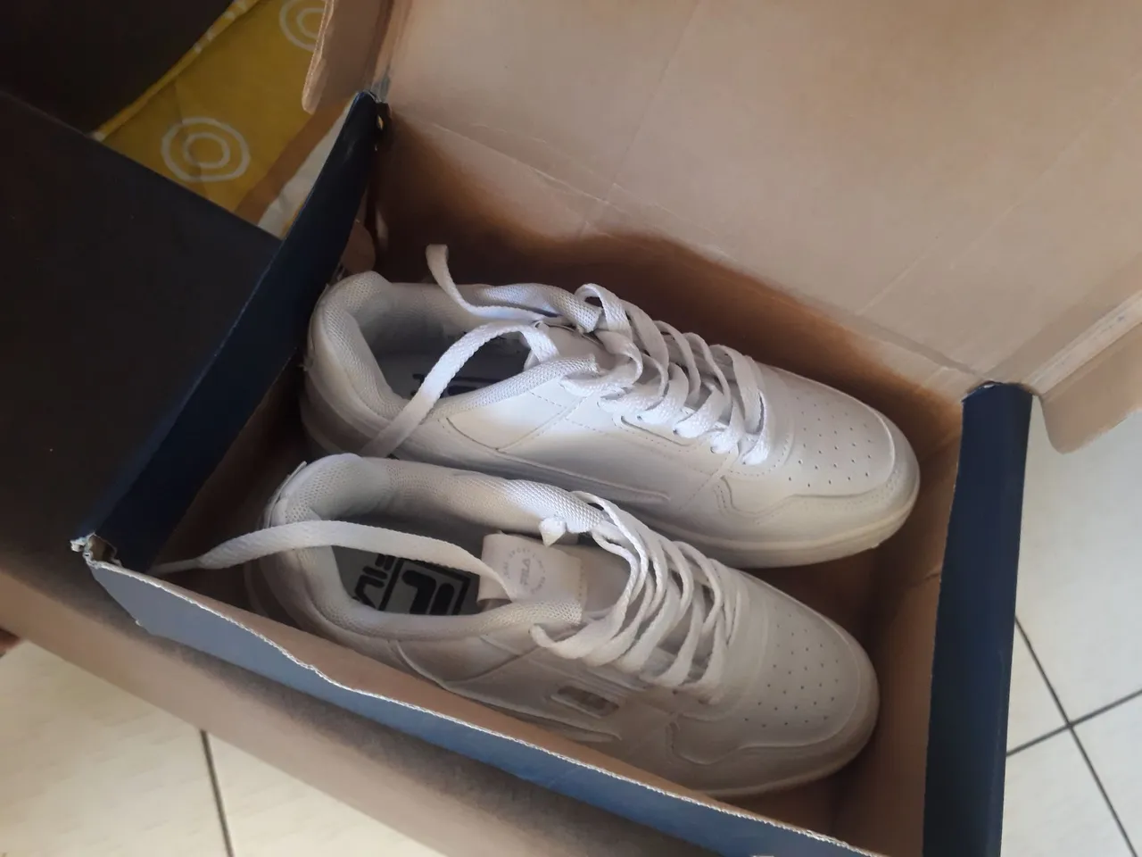 Tênis Fila Branco