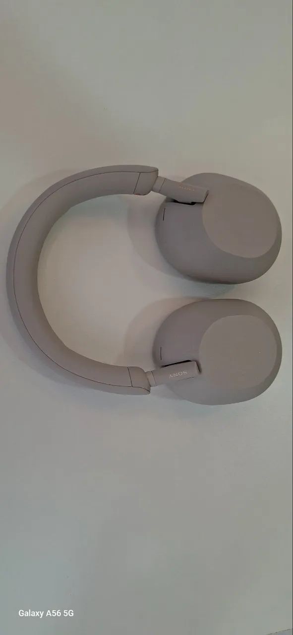 Fone de ouvido Sony Wh-1000xm5, pouquíssimo usado  - Foto 2