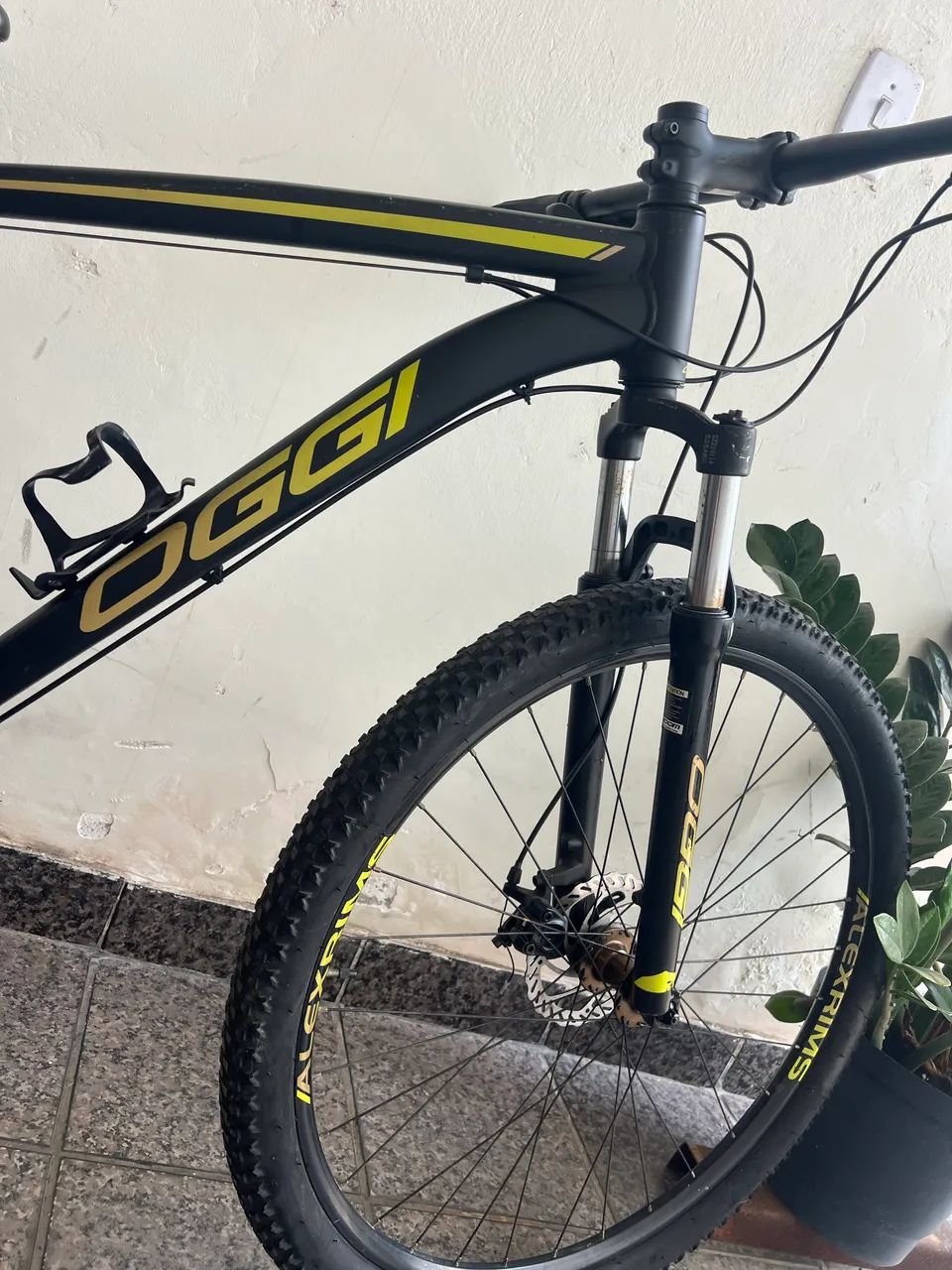 Vendo Bike OGGI MTB muito linda!  - Foto 4