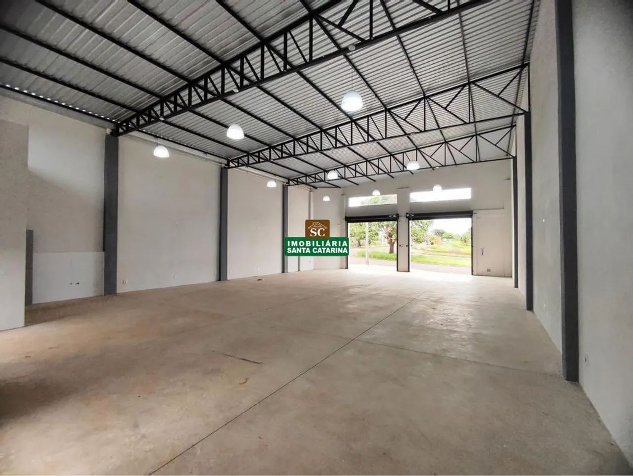 Barracão à venda em Maringá, Jardim Oriental, com 261 m² - Foto 4