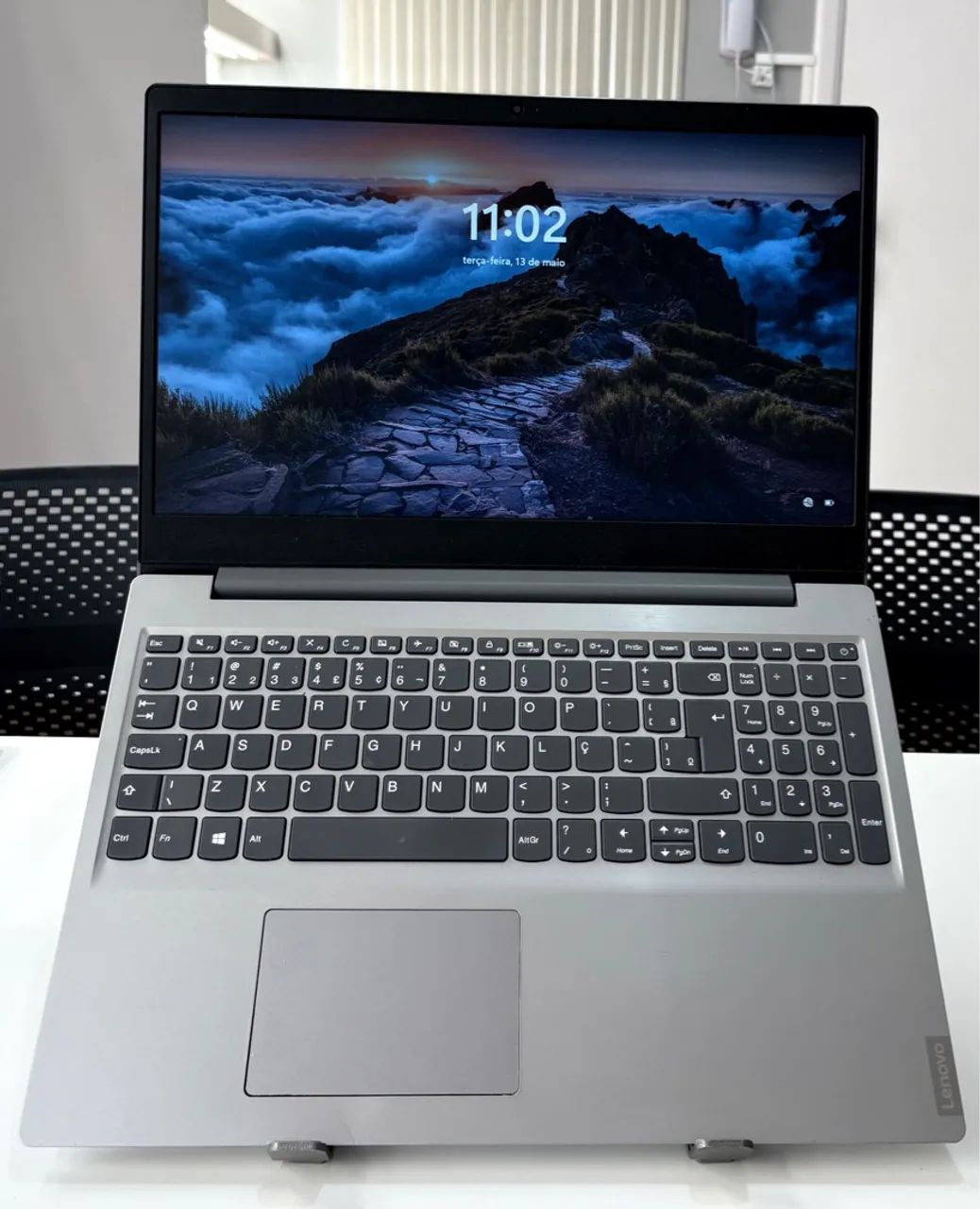 Notebook Lenovo Ryzen 5 3500U