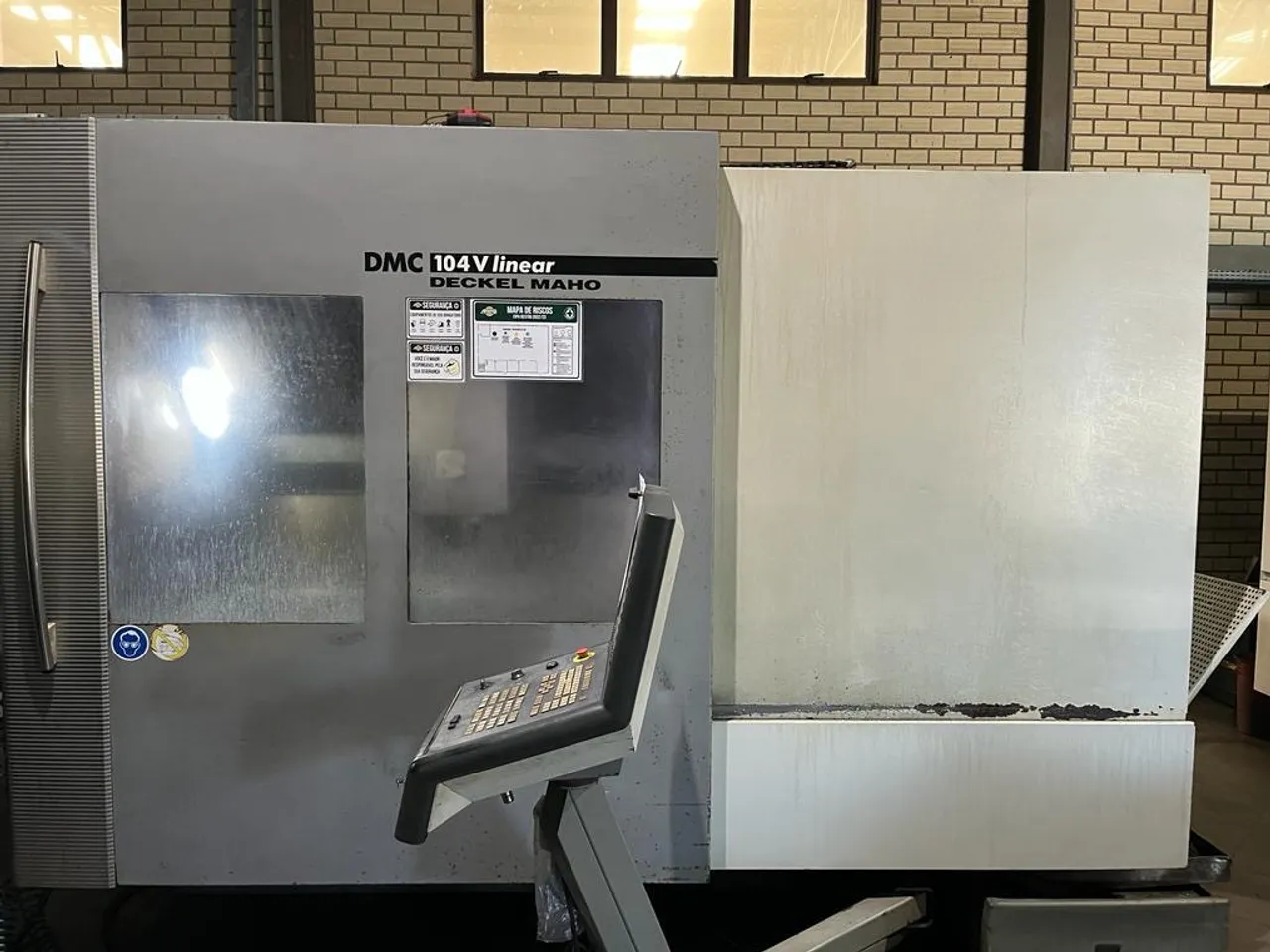 Centro de Usinagem DMC 104V linear Deckel Maho