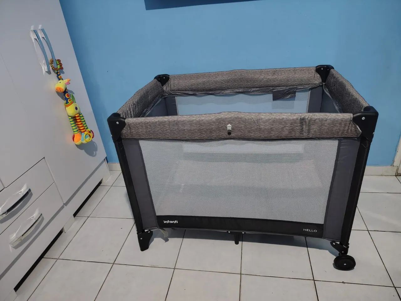 Berço chiqueiro desmontável 