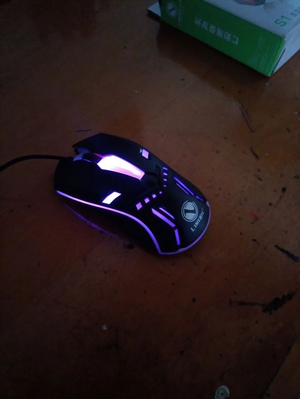 Mouse Gamer Limeide com LED RGB preto  - Foto 3