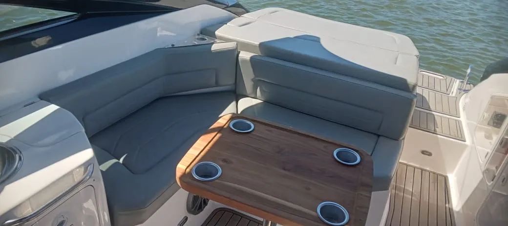 Lancha Royal Mariner 270 cab - Foto 8