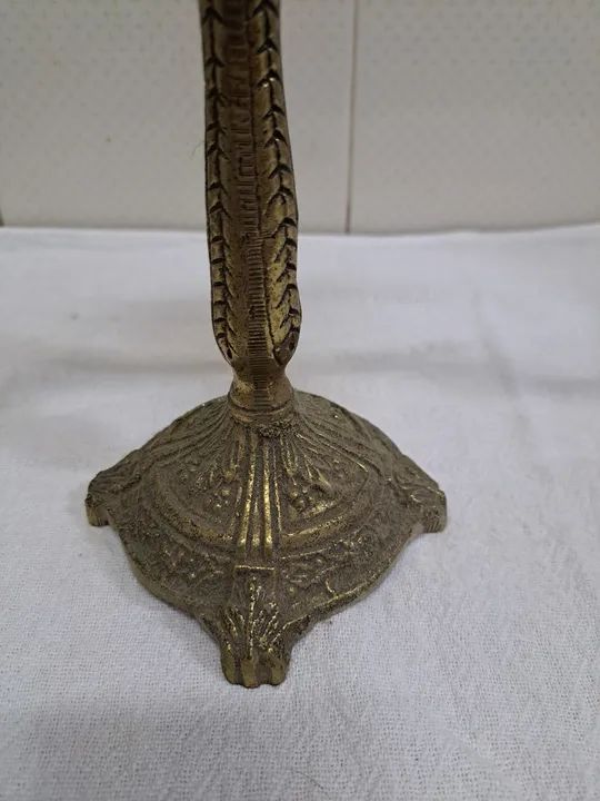 Candelabro 3 velas em bronze - Foto 3