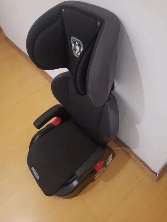 Cadeira Para Auto Protege Preto 15 A 36kg Burigotto (Usado) - Foto 5