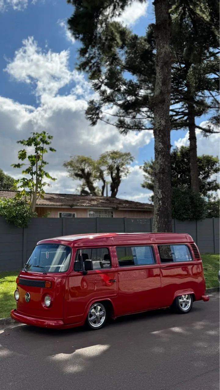 Kombi oficial