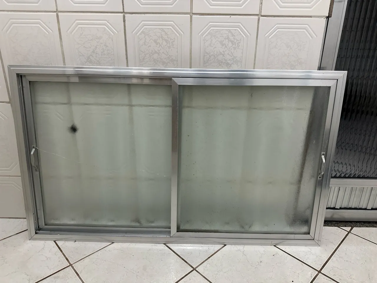 Porta para pia de Alumínio 70x120cm