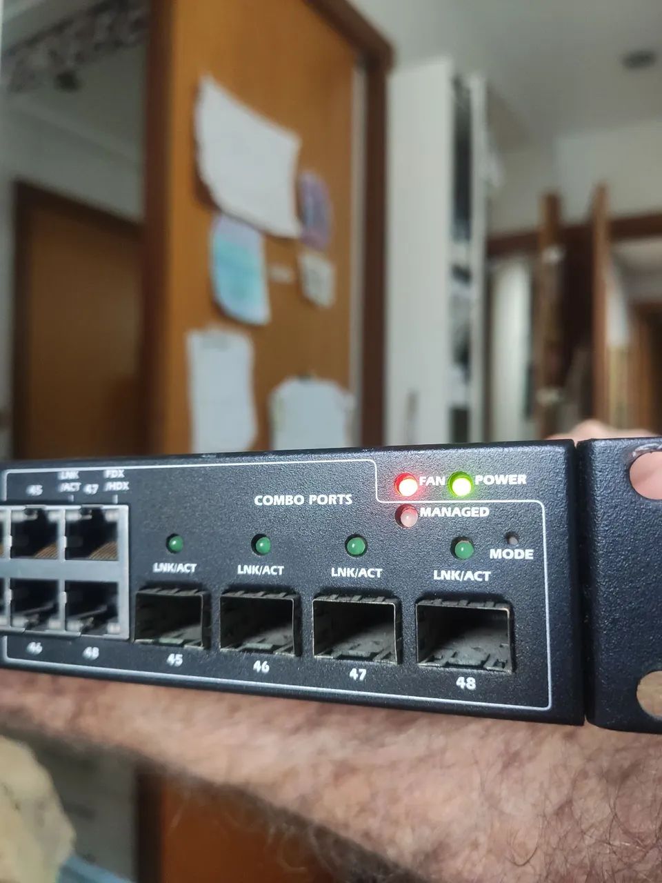 Switch Dell PowerConnect 2848 - Foto 5