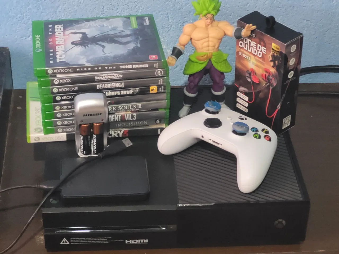 Xbox One com Jogos e Acessórios