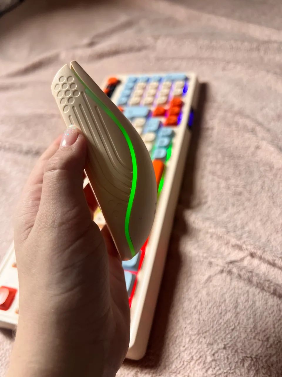 Teclado + mouse sem fio e com led