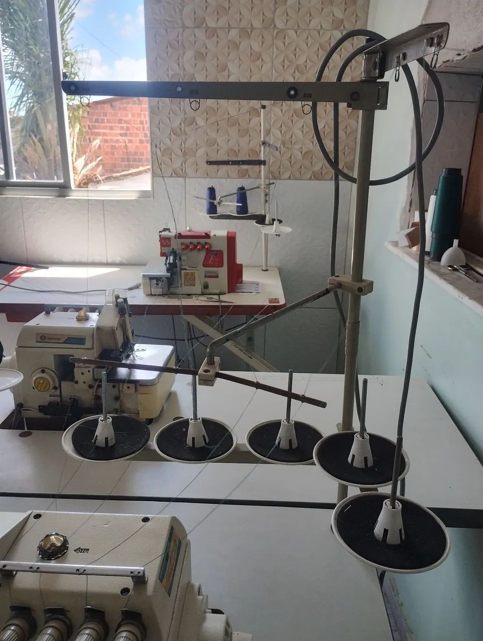 Vendo interlok Semenova com pouco tempo de uso  - Foto 5