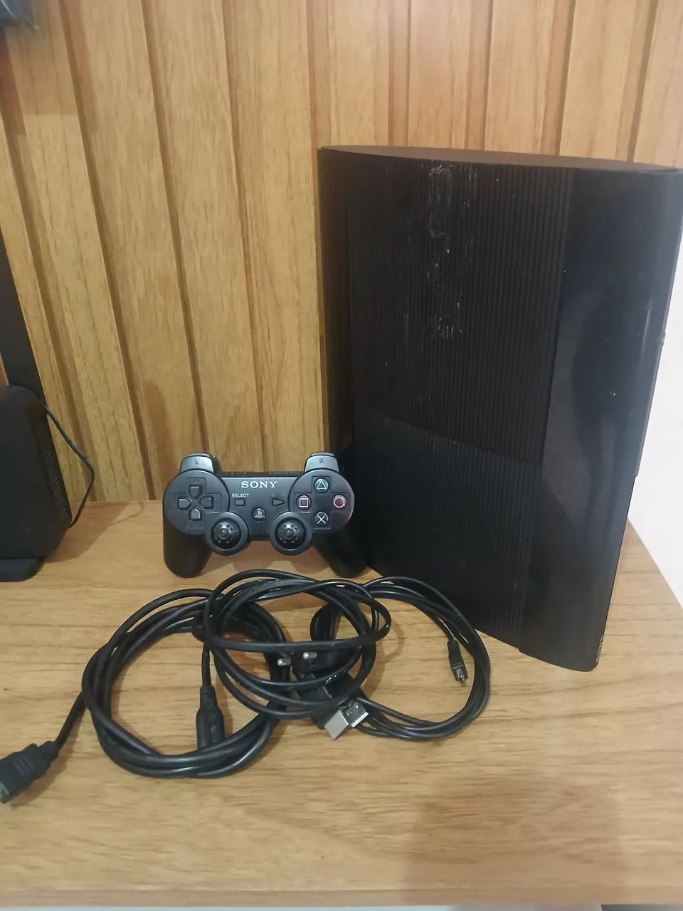 PlayStation 3 super slim 250GB DESB HEN 4.92