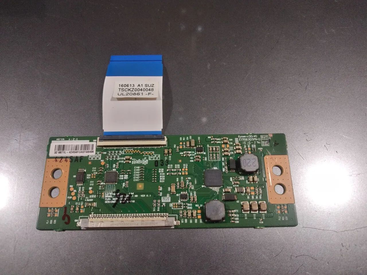 Placa tcon Panasonic,  modelo - TC 32DS600B