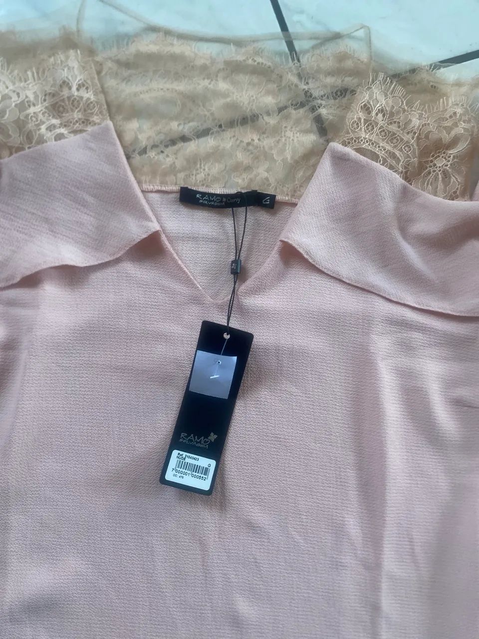 Blusa Rose com Renda - TAM G - R$ 24,99