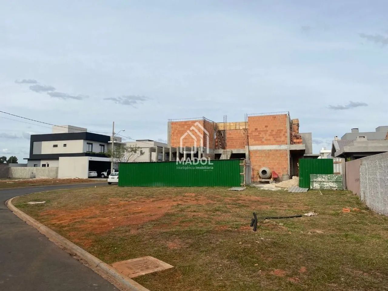Terreno à Venda em Cará-cará, Ponta Grossa - PR - Foto 2