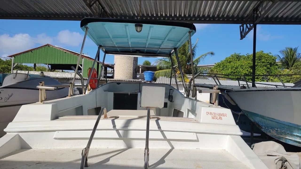 Lancha DM 24 pes diesel  - Foto 3