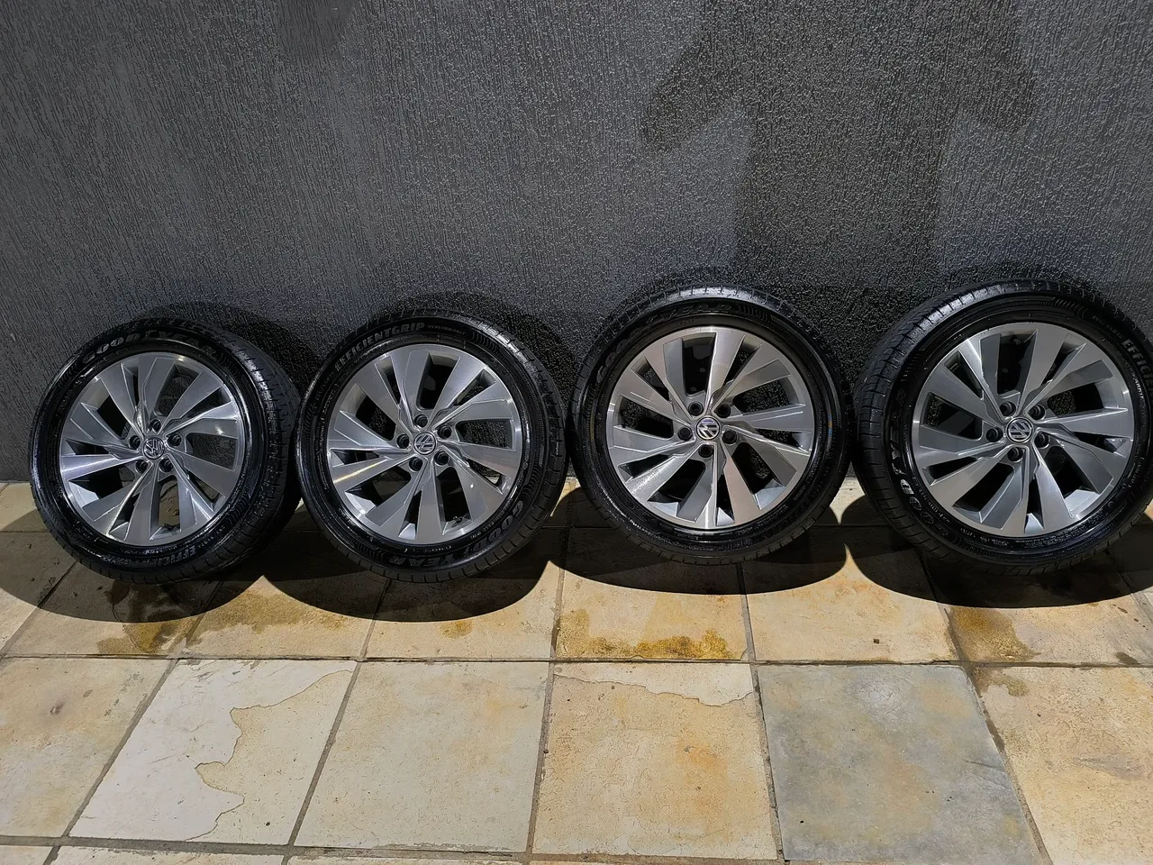 Jogo de Rodas Volkswagen Aro 17