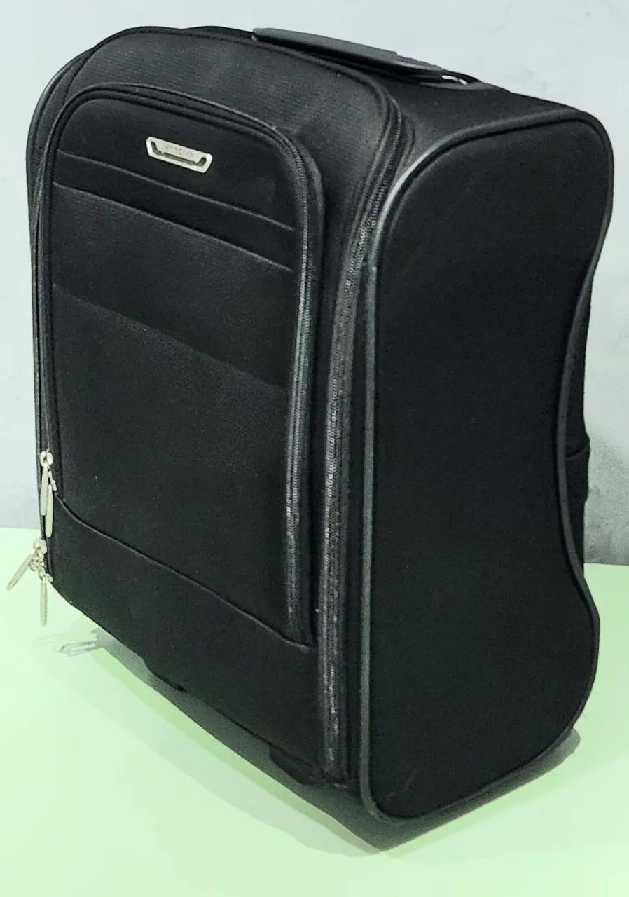 Mala de viagem preta