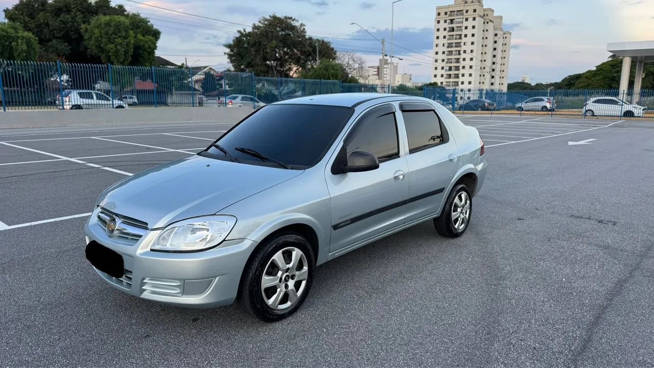 Prisma 2010 maxx COMPLETO
