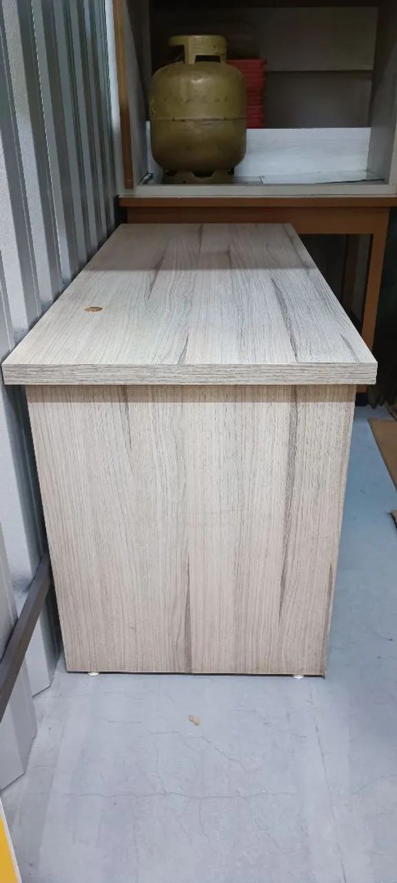 Mesa de Escritório em Madeira - Foto 2