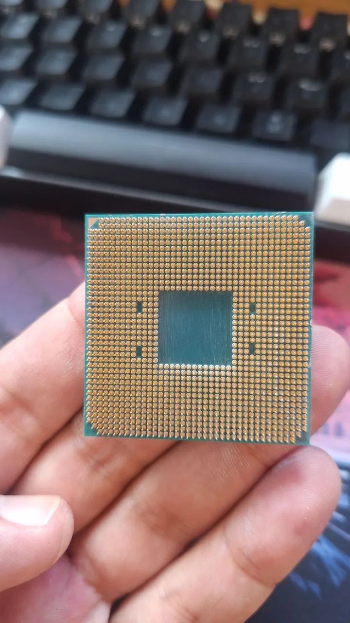 Processador AMD Ryzen 7 2700X - Foto 2