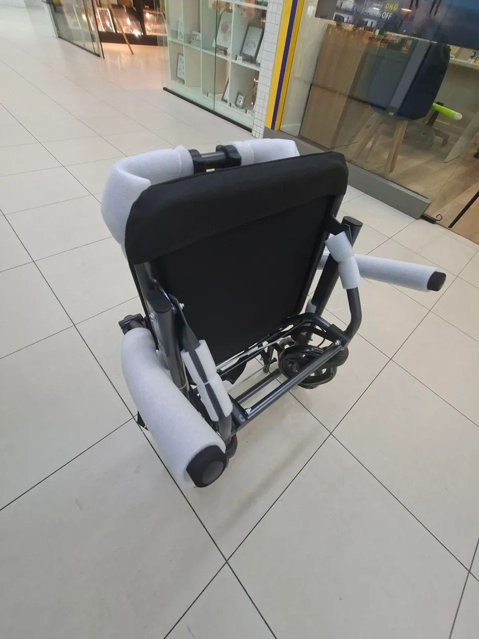 Cadeira de transporte  - Foto 4