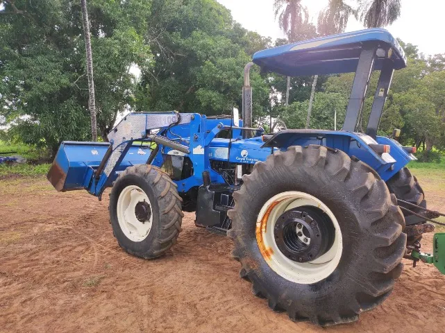 TRATOR NH 7630 4X4 2011 COM PCA 1100