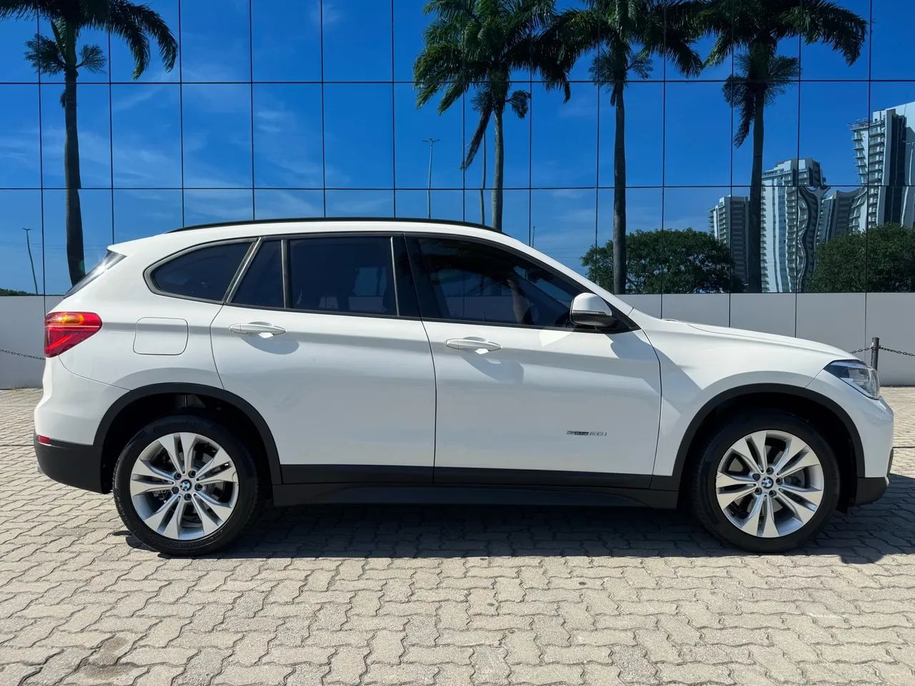 BMW X1 SDRIVE 20i - Blindado  - Foto 5