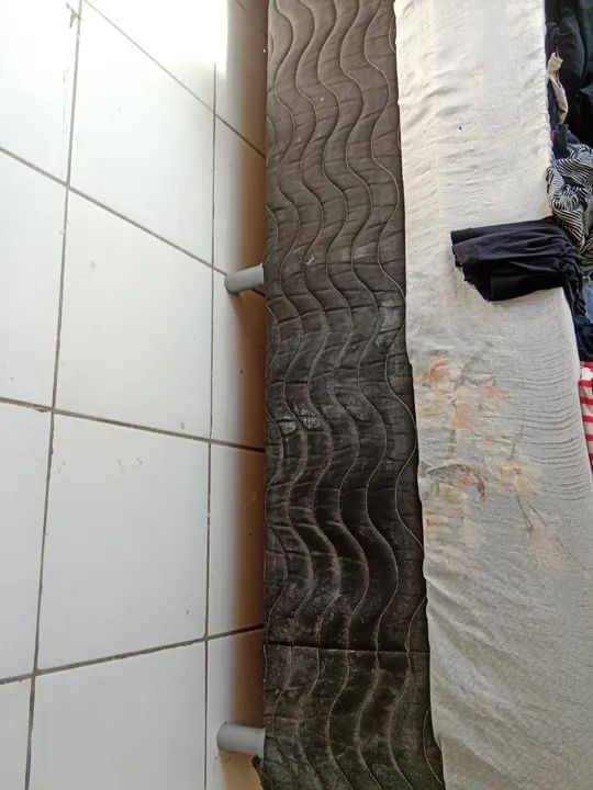 Cama + Colchão 600 reais  - Foto 4